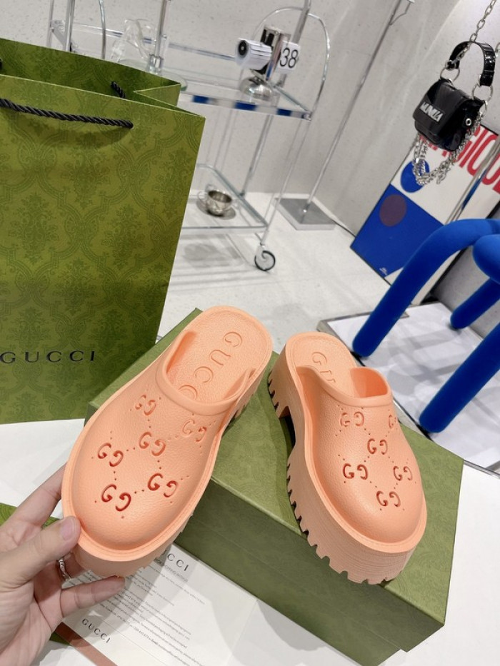 gucc slippers