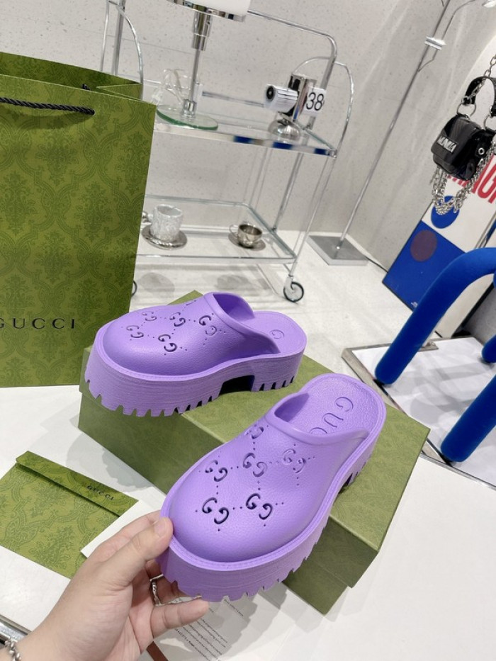 gucc slippers
