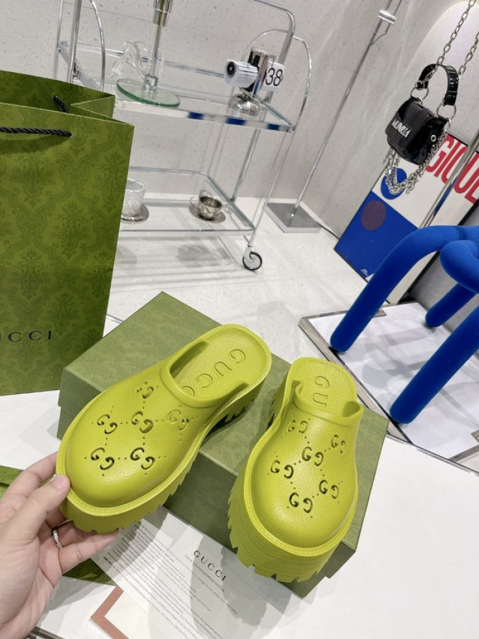 gucc slippers