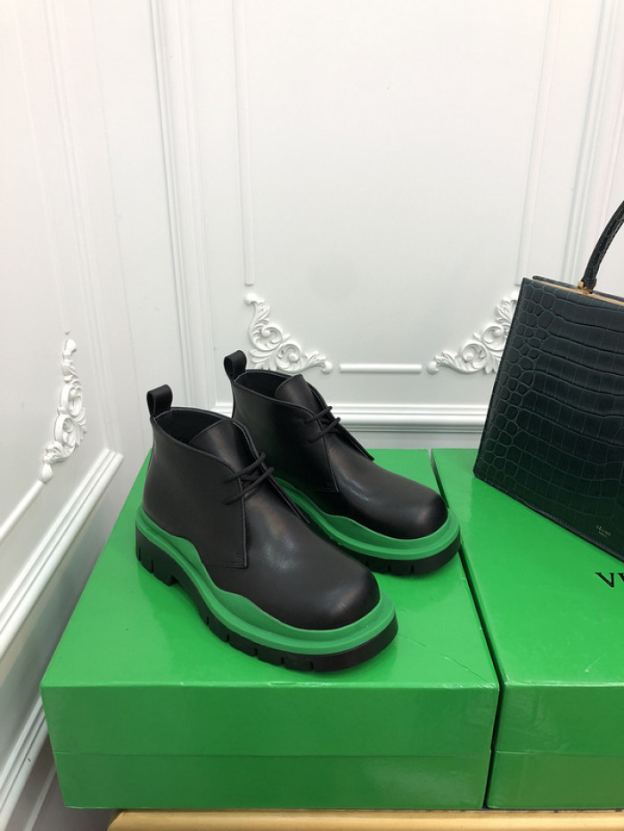 Bo*te*ga ve*ne*ta sneaker