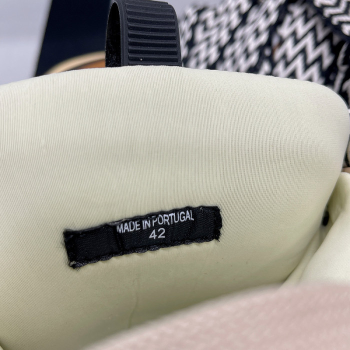 lan.vin sneakers