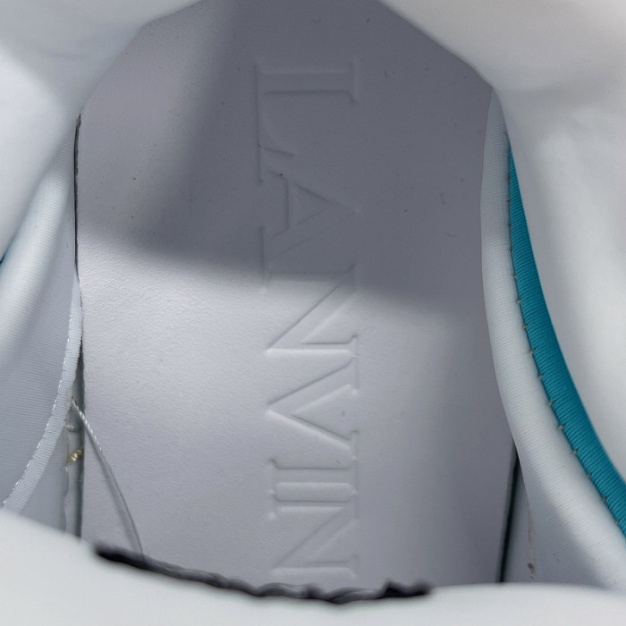 lan.vin sneakers