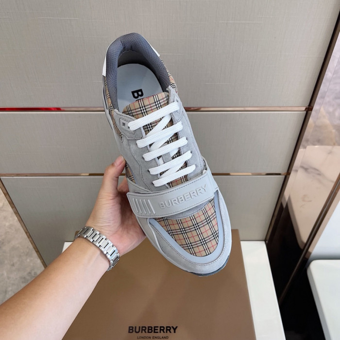 bby sneaker by0021