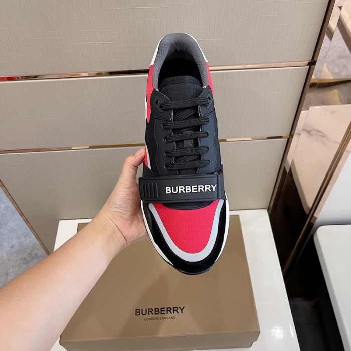 bby sneaker by0023