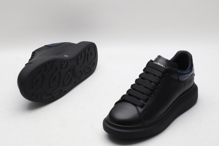 A1exa*der Mcqv*en SNEAKERS MC5563-011