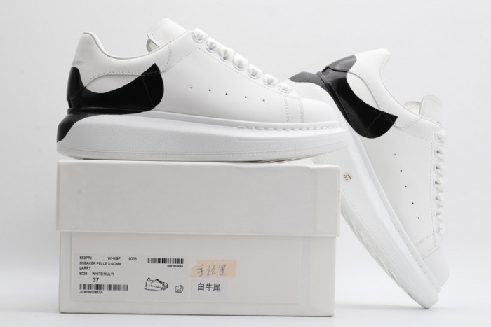 A1exa*der Mcqv*en SNEAKERS MC5563-033