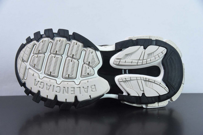 blcg track trainer 3.0 542023 w2fsc 1081