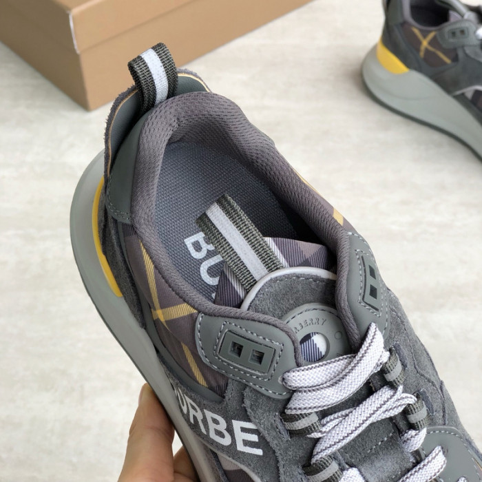 bby sneaker by0058