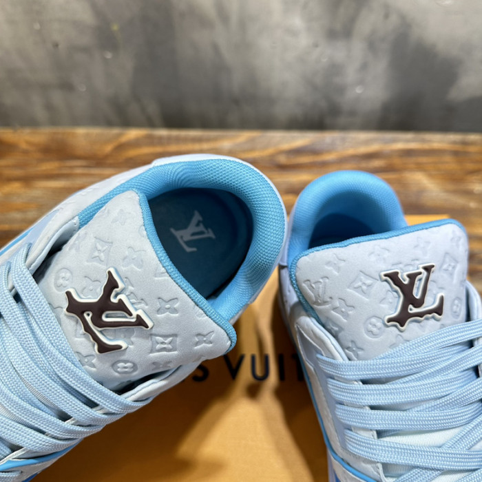 1v sneakers 1v0425-022