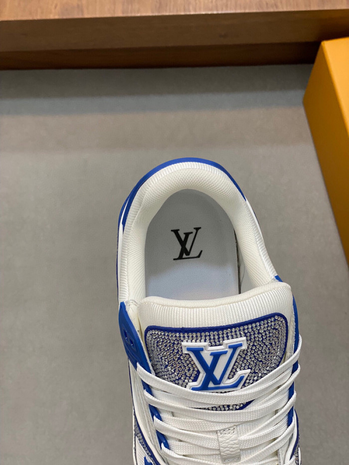 1v sneakers 1v0425-023