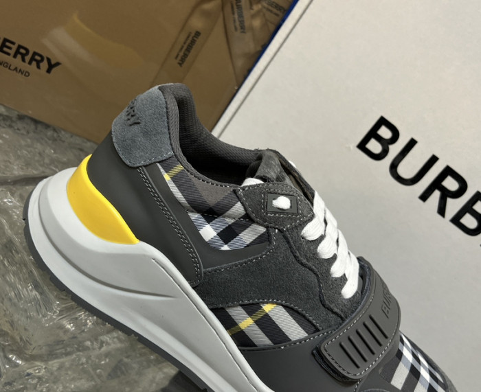 bby sneaker by0074