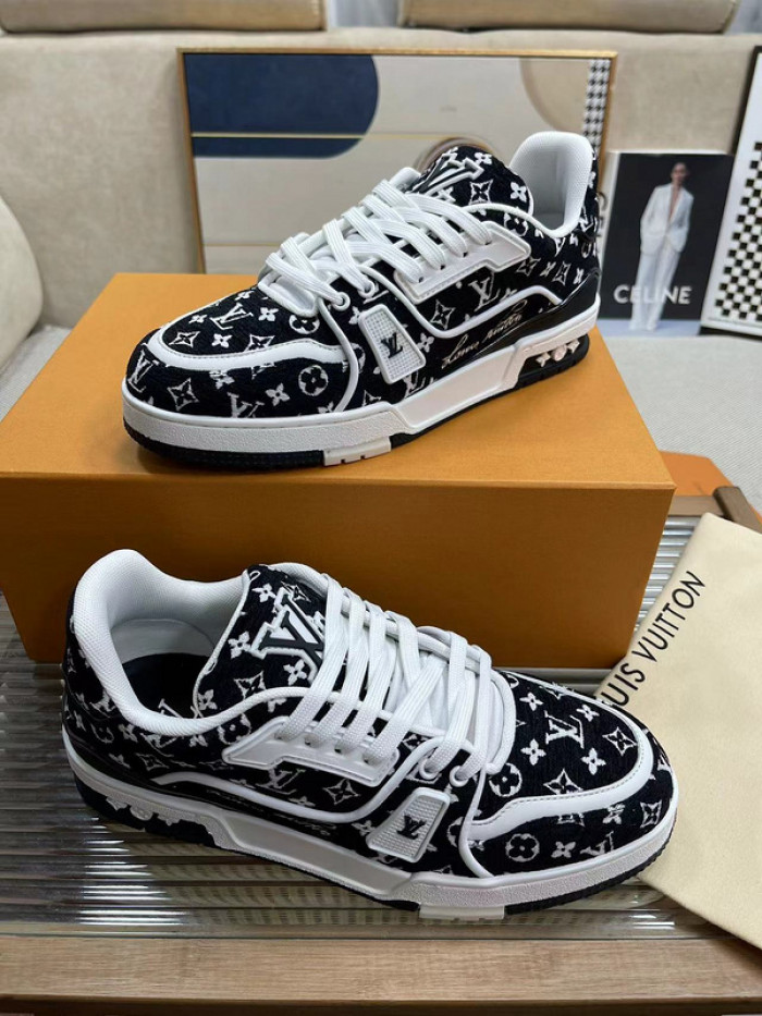 1V SNEAKERS 1V0425-063