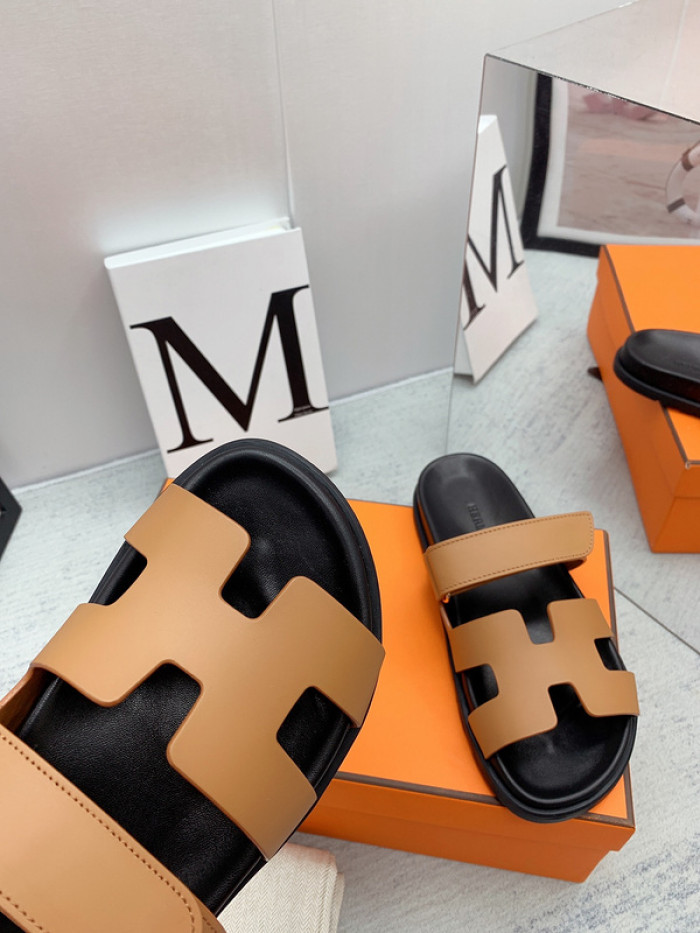 He*mes Slide CU526-2121