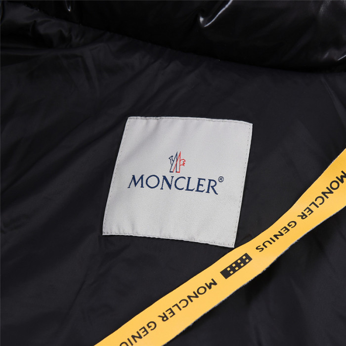 m0ncle mon0926-004