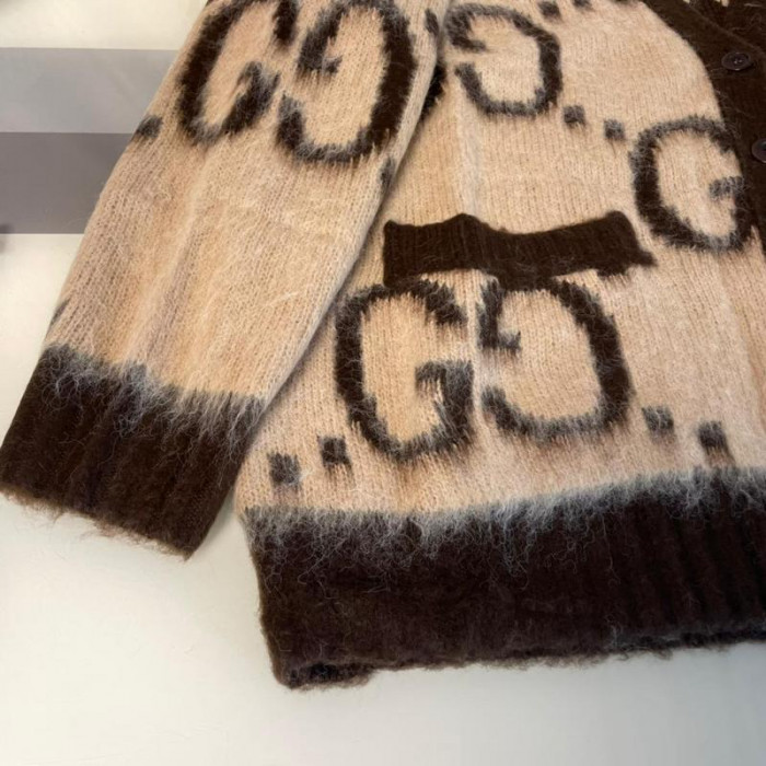 GUCC* GG1216-074