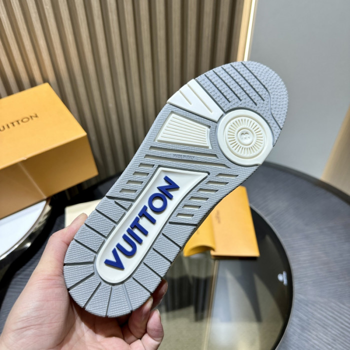 1V SNEAKERS 1V0425-146
