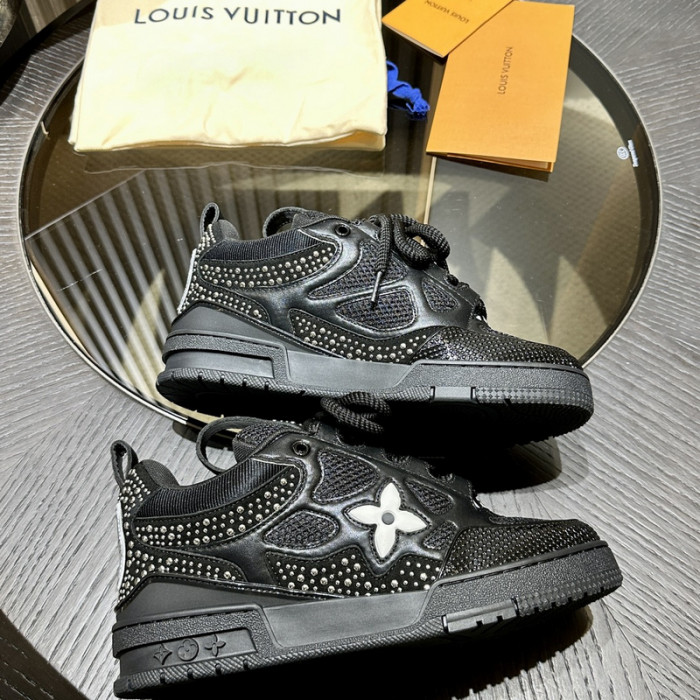 1V SNEAKERS 1V0425-162