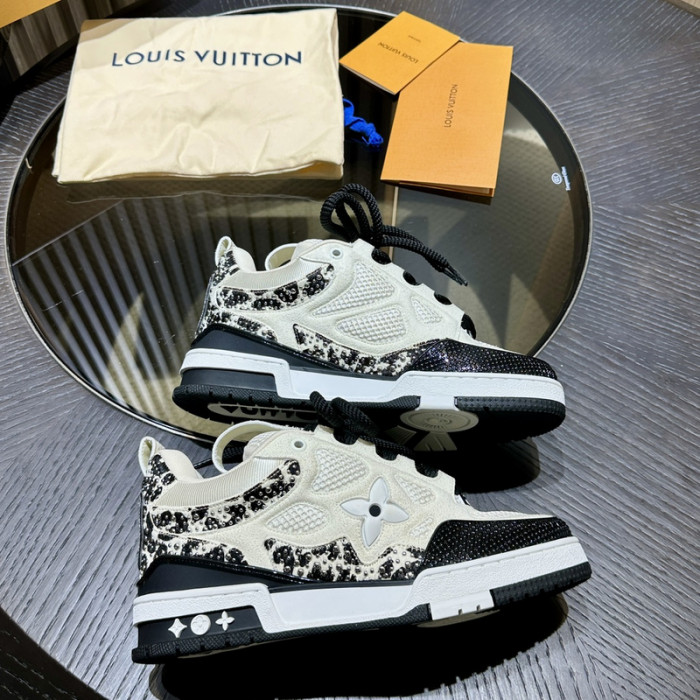 1V SNEAKERS 1V0425-164