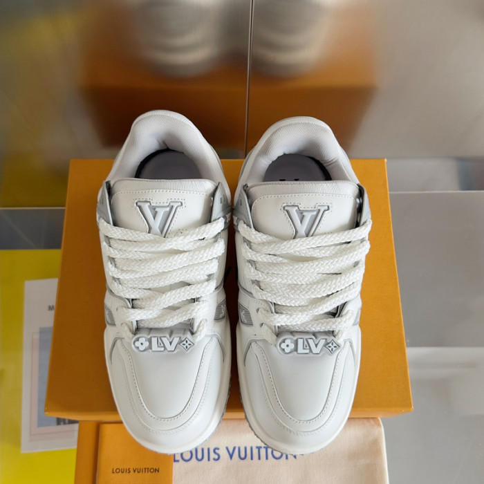 1V SNEAKERS 1V0425-207
