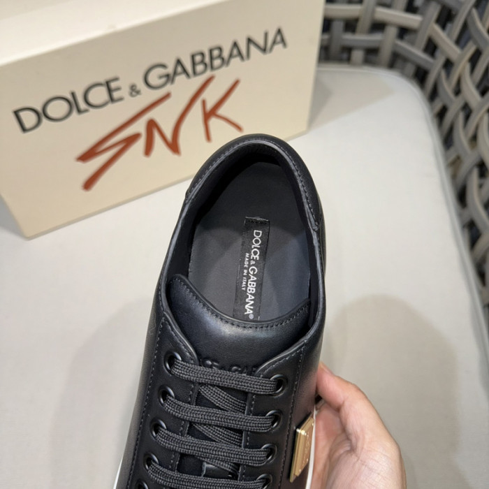 D.G. Sneakers DG210-187