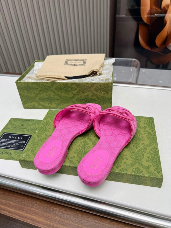 Gv*c SLIPPERS GU568-118