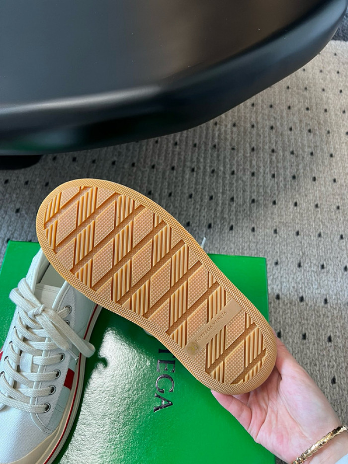 B0TTEGA Ven*ta SNEAKER BV582-102