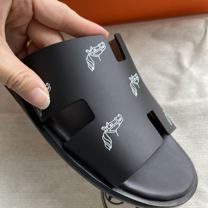 He*mes Slide CU526-2148