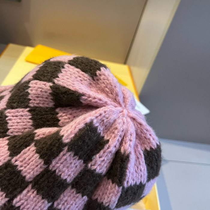 1v HAT0229-0511