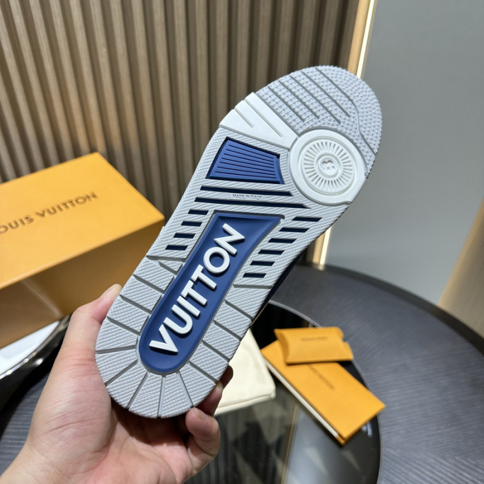 1V SNEAKERS 1V0425-277