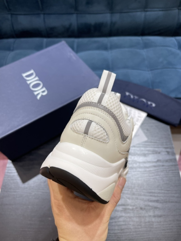 D10R B22 TRAINER SNEAKER DR258-0084