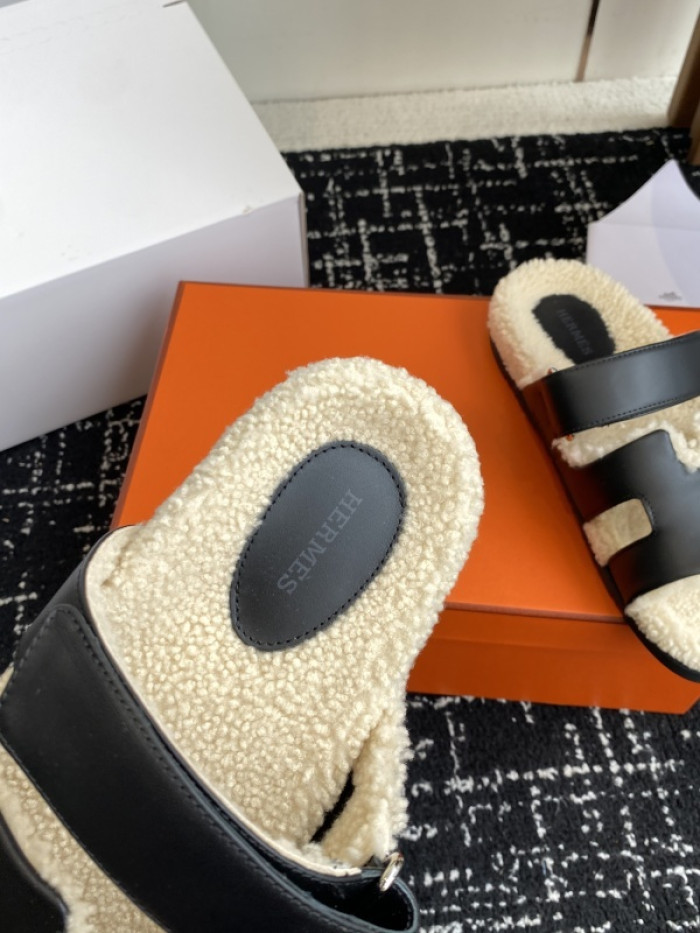 He*mes Slide CU526-2156