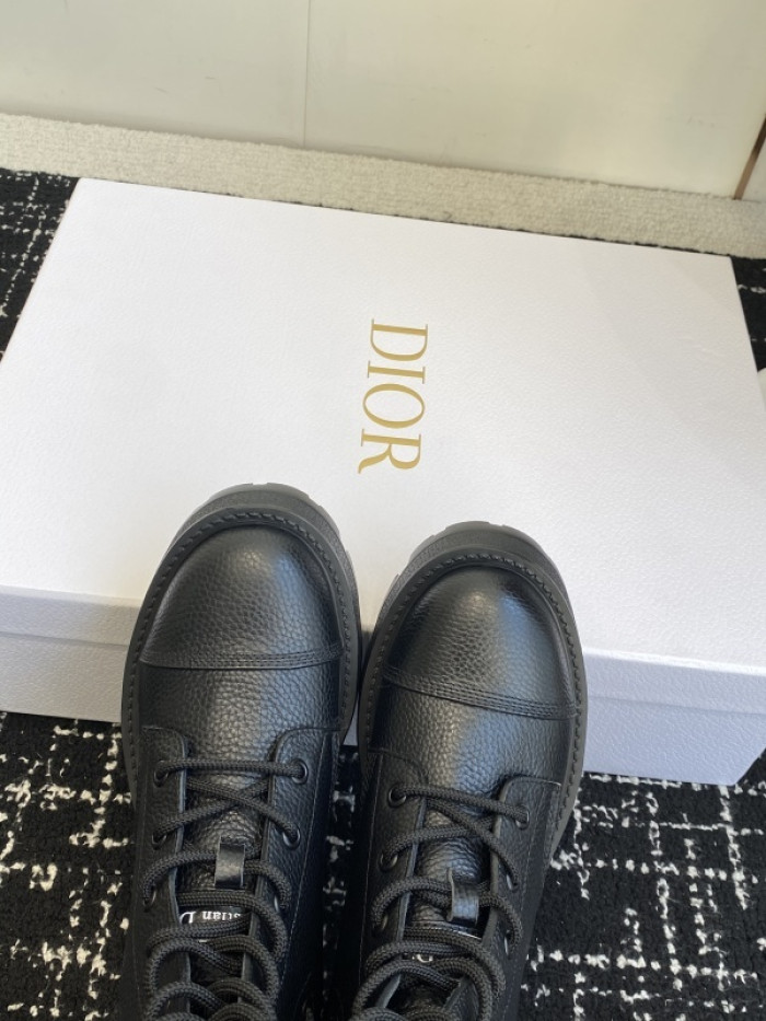 D10R BOOTS D897-181