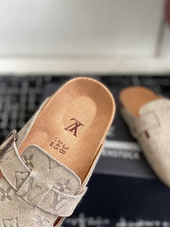 1*V SLIPPERS 11V0107-089