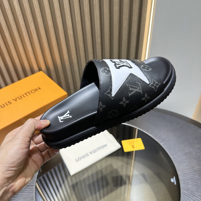 1*V SLIPPERS 11V0107-116