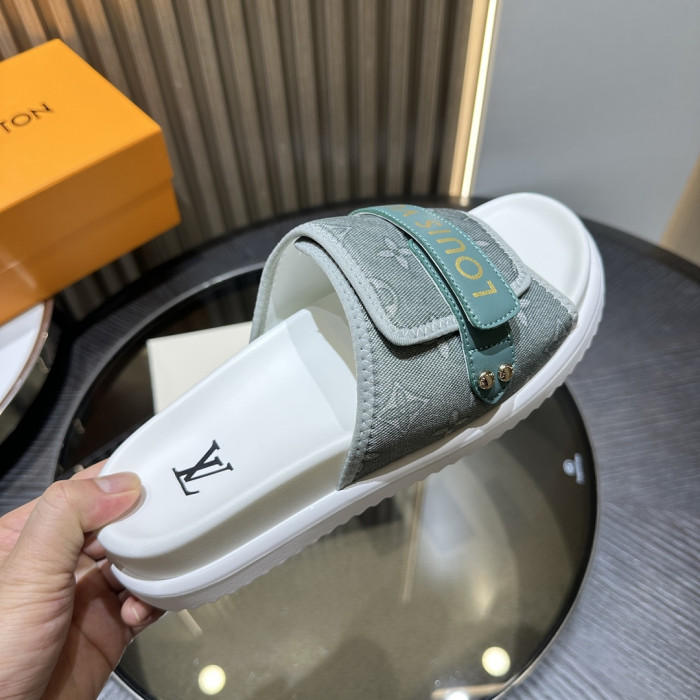1*V SLIPPERS 11V0107-118