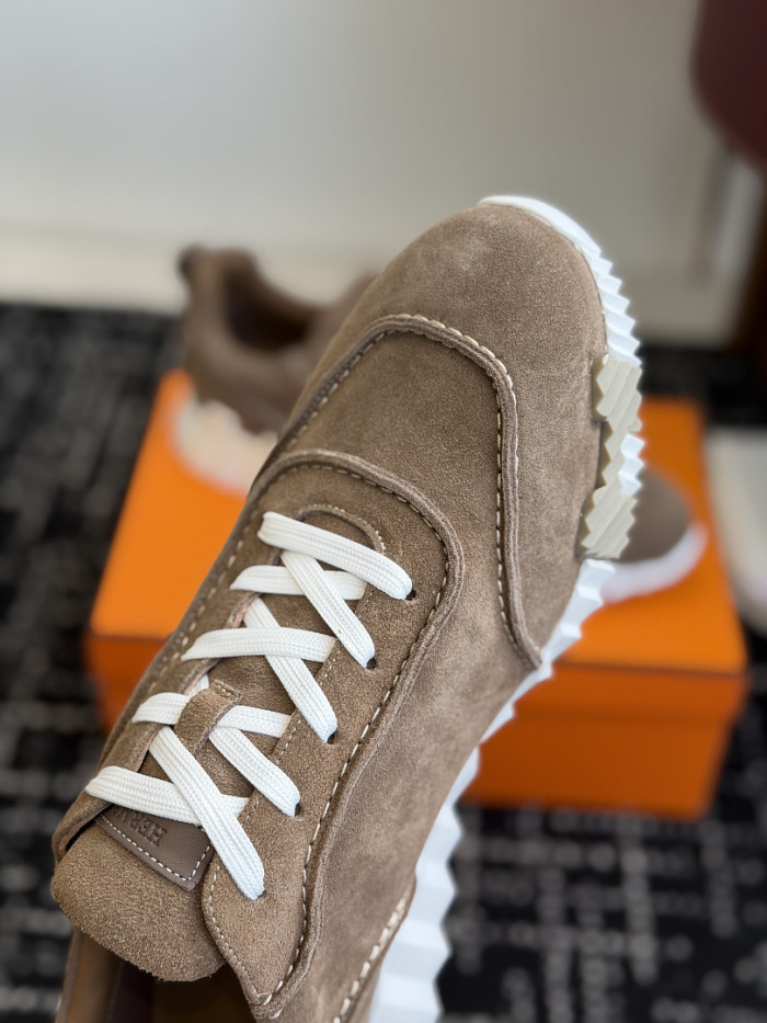 HER*MES SNEAKER HM1028-221