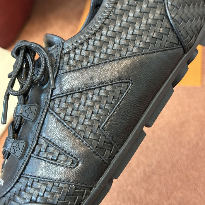 1V SHOES 1VS948