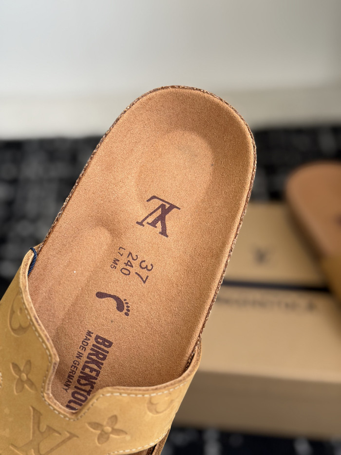 1*V SLIPPERS 11V0107-135