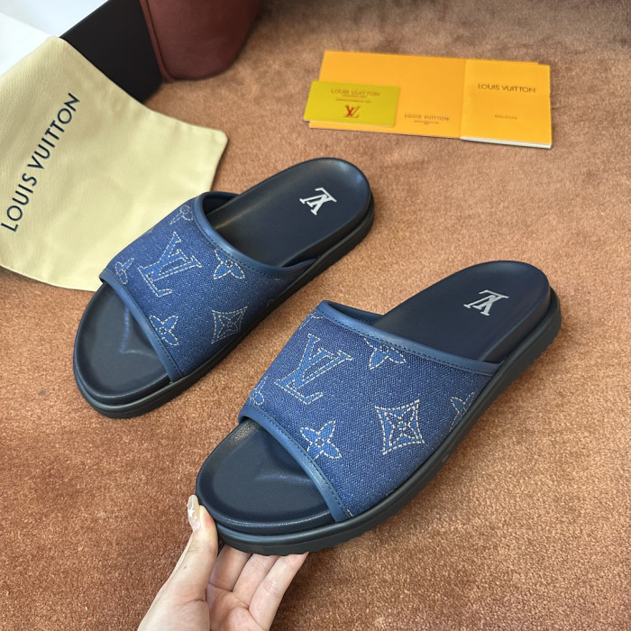 1*V SLIPPERS 11V0107-139