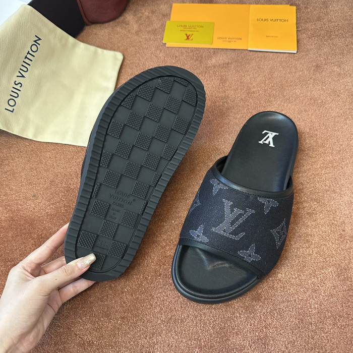 1*V SLIPPERS 11V0107-140