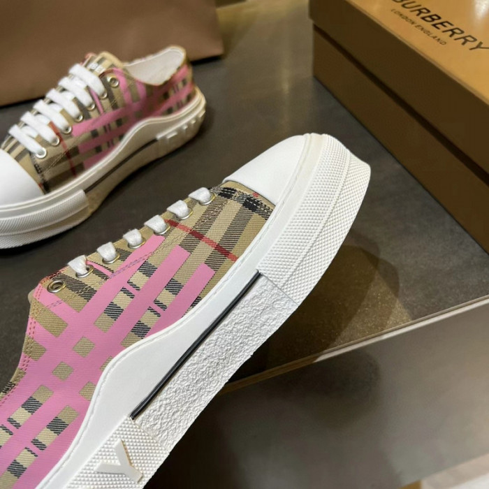 bby sneaker by0030