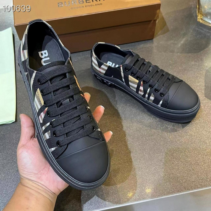 bby sneaker by0031