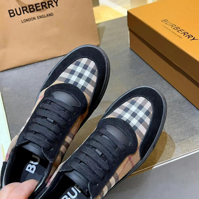 bby sneaker by0033