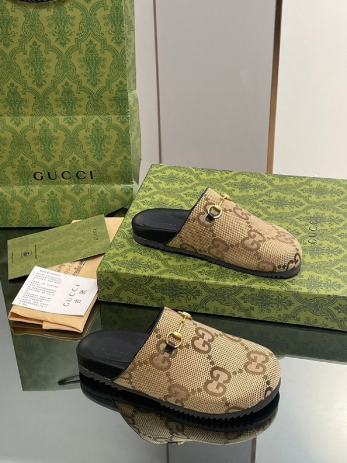guc* slippers dr258-062