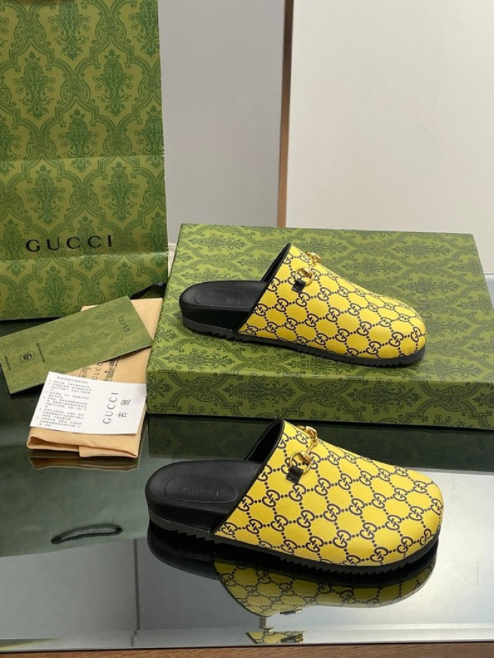 guc* slippers dr258-066