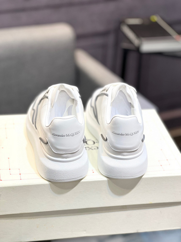 A1EXANDER M*QUEEN SNEAKERS WHGP7-93