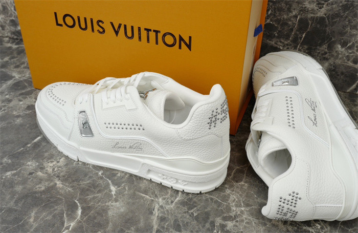 1V SNEAKERS 1V0425-094