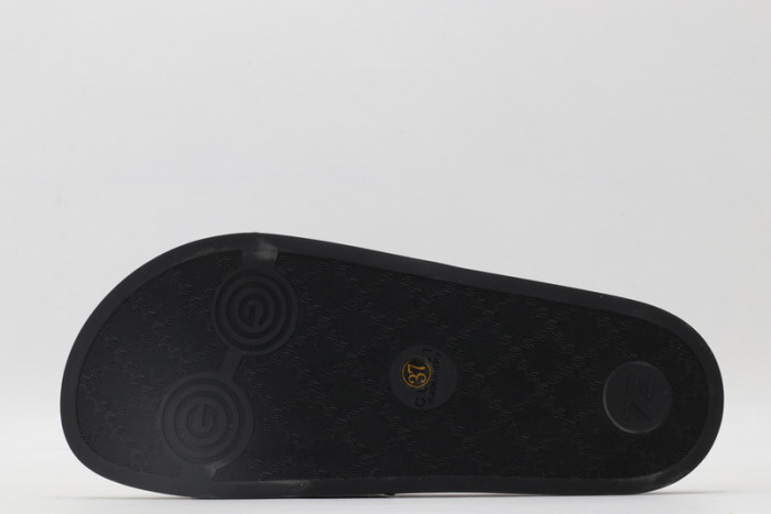 gucc slippers