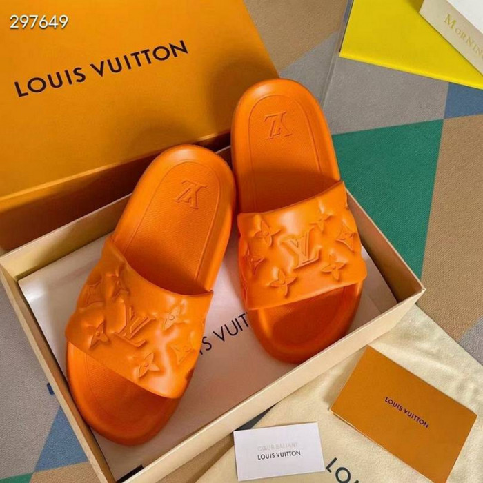 1*V SLIPPERS 11V0107-036