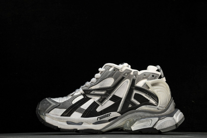 BLCG RUNNER SNEAKER W3RB5 9012